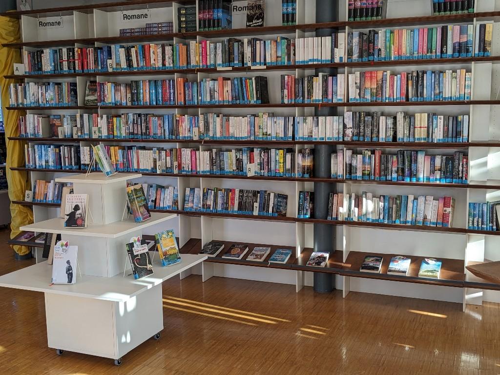 Öffentliche Bibliothek der Pfarrgemeinde und Gemeinde Maria Neustift